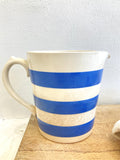 Vintage Sadler 2 pint blue & white milk jug