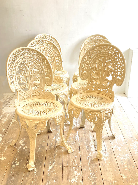 Set of 6 vintage garden chairs