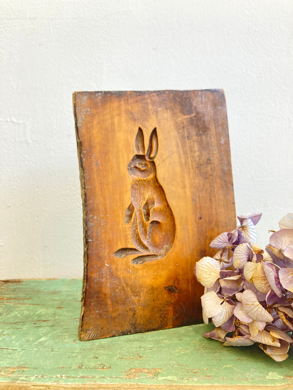 Victorian hand-carved bunny mould