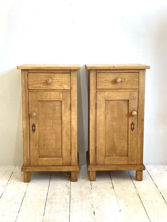 Pair of vintage Dutch pine beside cabinets