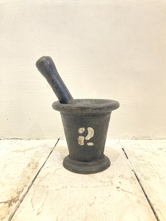 Mortar & Pestle