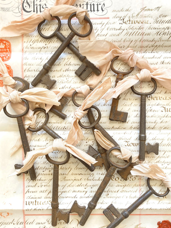 Decorative old keys