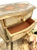 Vintage Florentine tabletop drawers - white