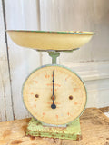 Collection of vintage kitchenalia