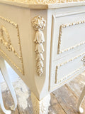 Pair of vintage bedsides - 2 drawer