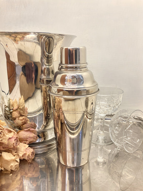 Vintage silver plated cocktail shaker