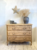 French oak chest of drawers