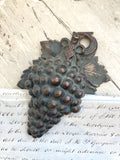 Victorian J&E Ratcliffe grape letter clip