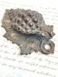 Victorian J&E Ratcliffe grape letter clip