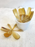 Old horn scoops